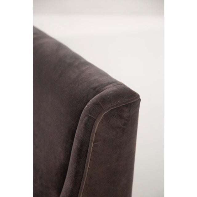 Wood American Brown Velvet Sofa, 1950s For Sale - Image 7 of 10