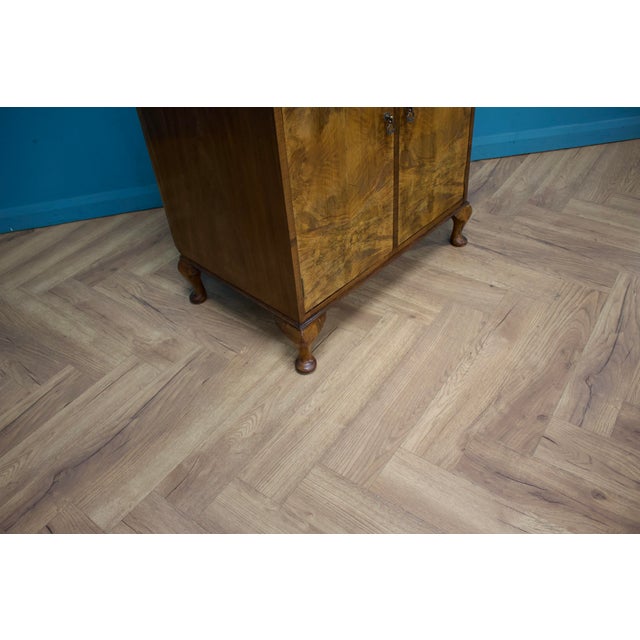 Wood British Art Deco Burr Walnut Linen Cabinet, 1930s For Sale - Image 7 of 12