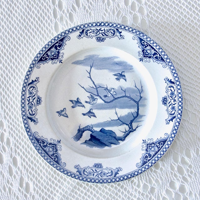 Wonderful set of 6 large old iron earth plates from the 19th century stamped gien, collection with birds, chicks, rooster...