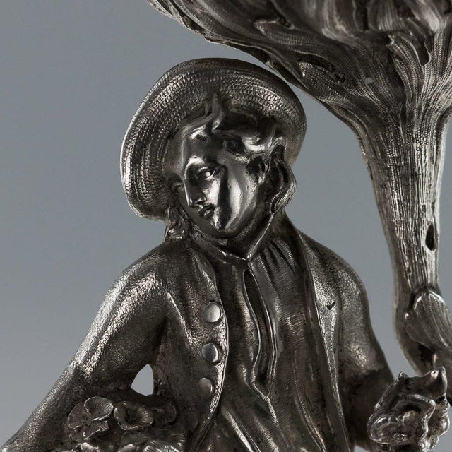 19th Century Victorian English Solid Silver Figural Comports from Charles Thomas Fox & George Fox, 1850s, Set of 2 For Sale - Image 5 of 15