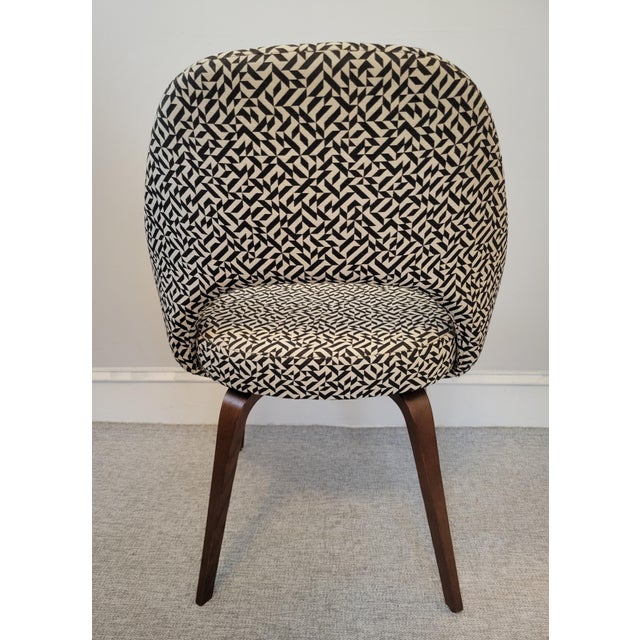 Knoll Saarinen Executive Side Chair For Sale In Baltimore - Image 6 of 12
