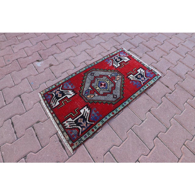 Traditional 1960s Turkish Vintage Hand Knotted Rug For Sale - Image 3 of 13
