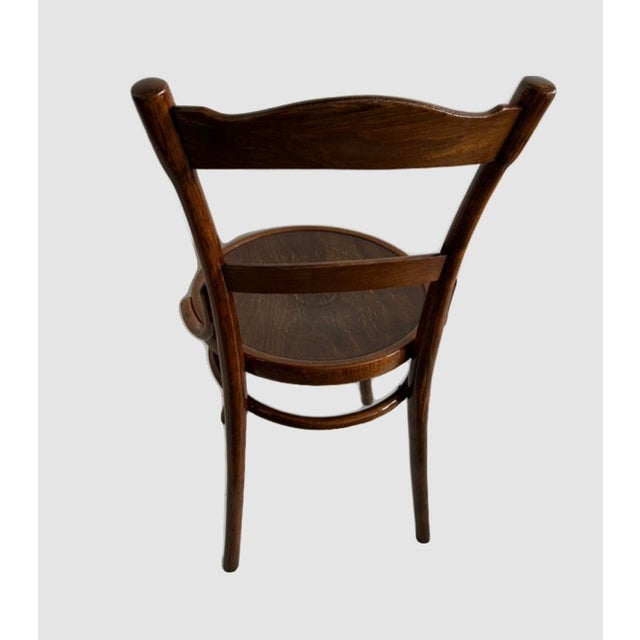 Nr. 96 Chair with Relief from Thonet, 1902 For Sale - Image 4 of 9