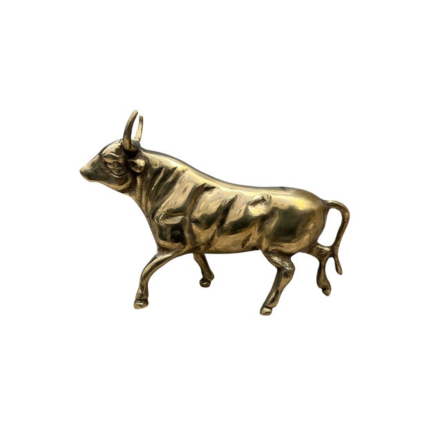 Metal Stock Market Bull Figurine in Brass For Sale - Image 7 of 11
