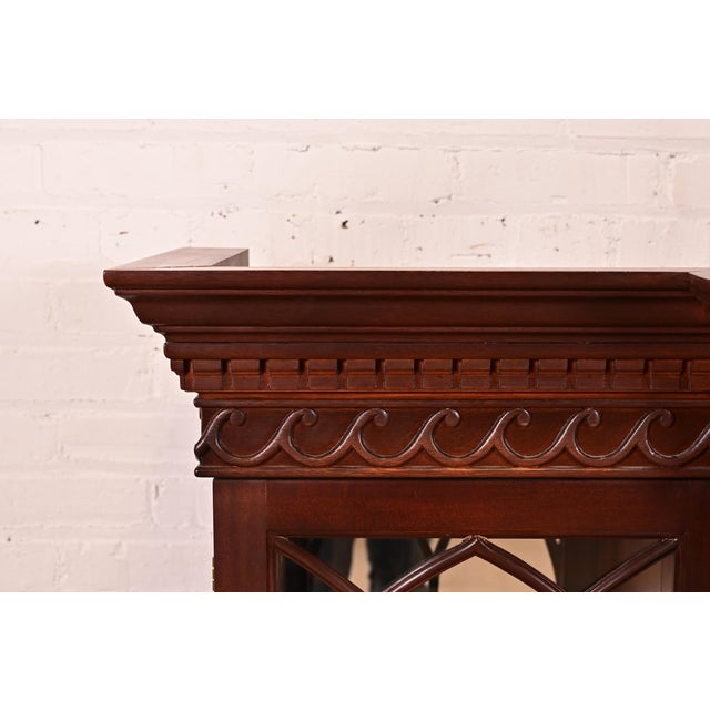 Wood Georgian Carved Mahogany Lighted Bookcase or Display Cabinet by Craftique For Sale - Image 7 of 15