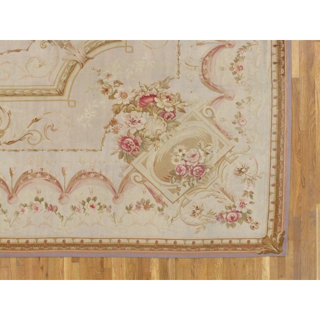 Antique French Aubusson Carpet, Fine Pale Pink, Rose, Taupe, Elegant Carpet For Sale In New York - Image 6 of 18