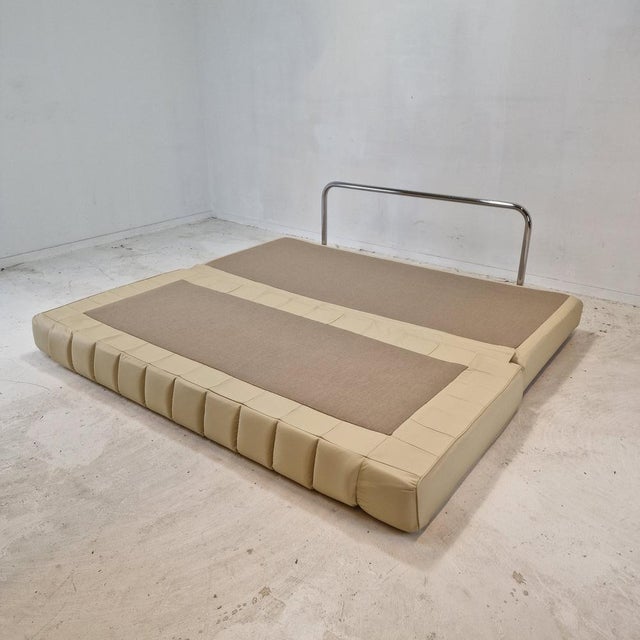 DS-85 Sofa or Daybed from de Sede, Switzerland, 1960s For Sale - Image 10 of 18