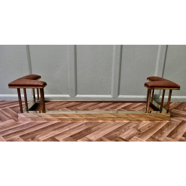 Handsome Art Deco Brass and Leather Club Fender This is a gorgeous piece of country Cottage Furniture it is a good size...