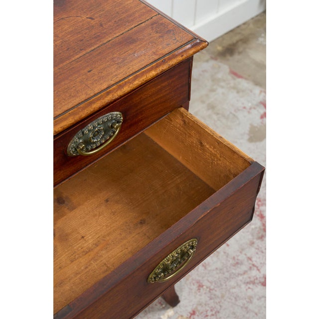 Brown Late 18th Century George III Mahogany 4-Drawer Chest of Drawers For Sale - Image 8 of 14