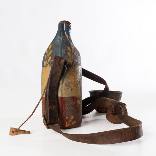 Antique World War One French Canteen With Patriotic French Revolution Paint Decoration For Sale - Image 10 of 12