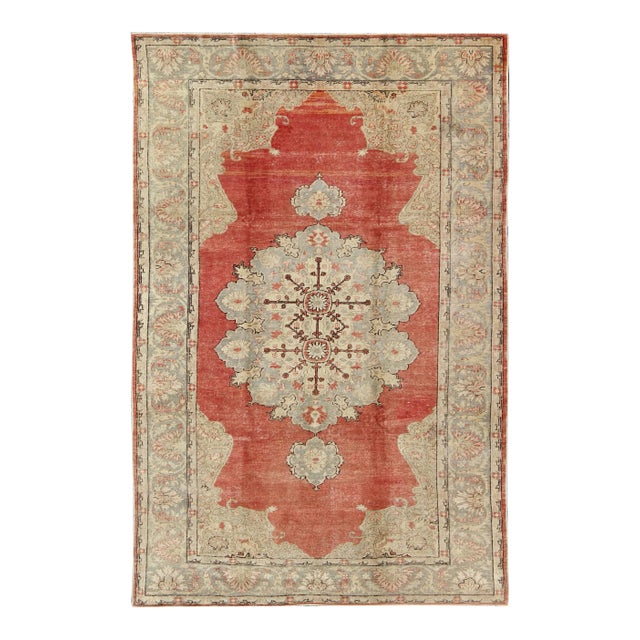 Classic Antique Sivas Rug Turkish in Medallion Design With Coral Red Field & Light Green For Sale