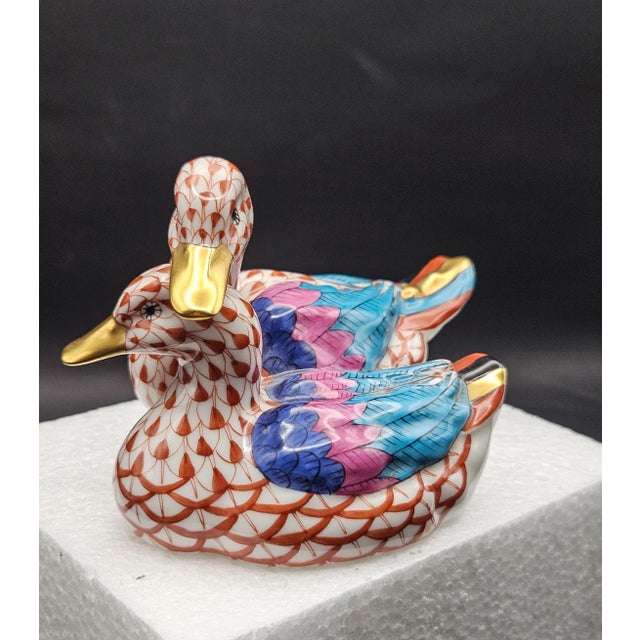 Figurative Herend Hungary Porcelain Small Pair of Twin Ducks With Rust Netting 24k Gold Accents For Sale - Image 3 of 8