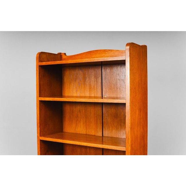 Art Nouveau Bookshelf in Oak For Sale - Image 10 of 17