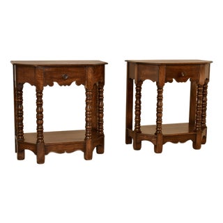 Pair of Edwardian English Oak Side Tables, Circa 1900 For Sale