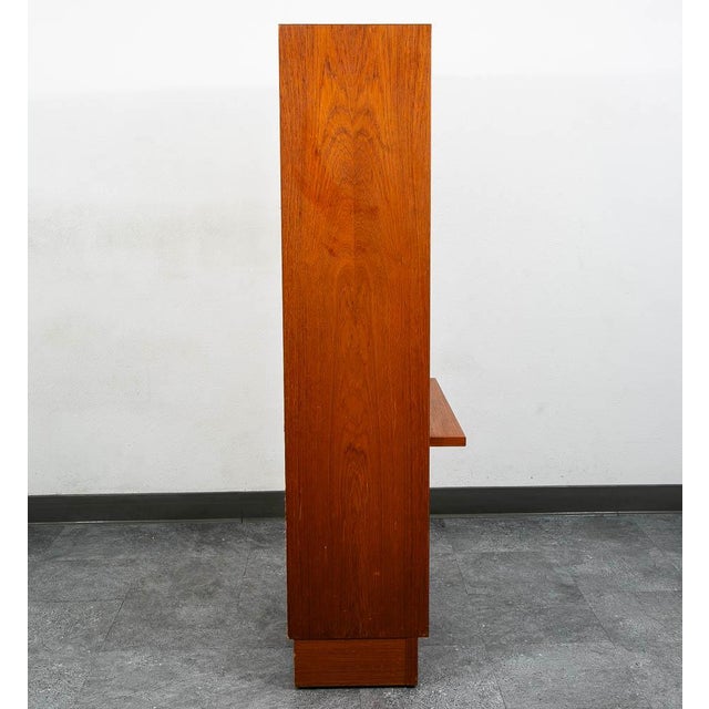 Poul Hundevad 1960s Mid Century Danish Modern Book Shelf Shelving Cabinet Poul Hundevad MCM Compact For Sale - Image 4 of 12