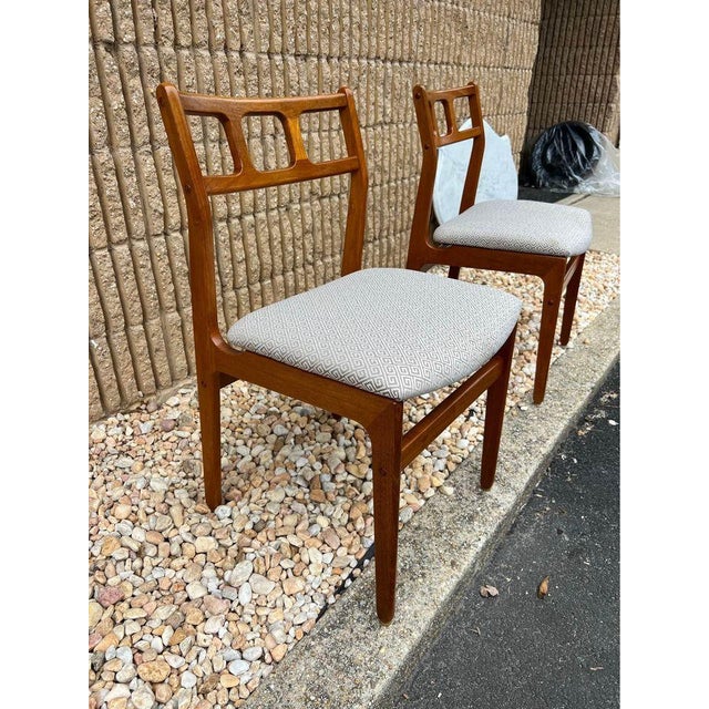 Brown Late 20th Century D-Scan Set of Four Mid Century Teak Dining Chairs For Sale - Image 8 of 10