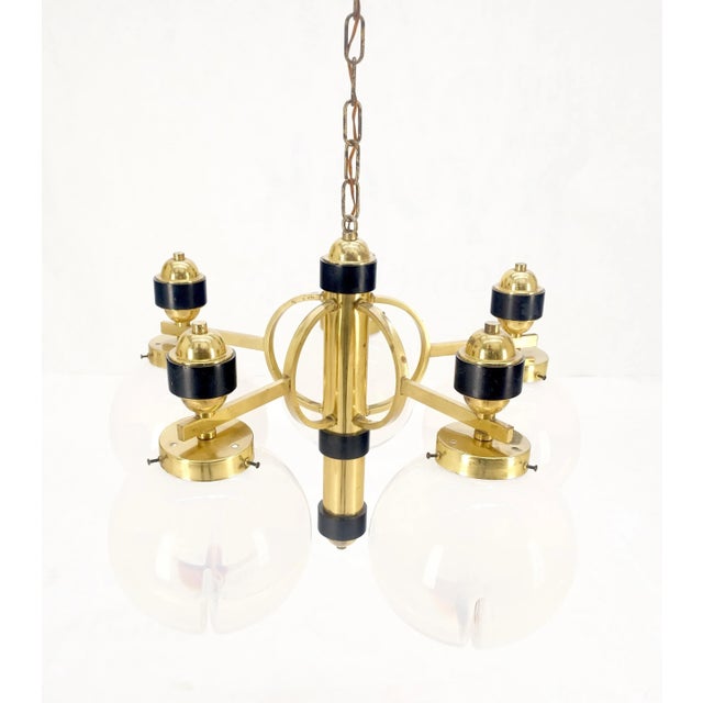 1970s Mid Century Milk Amber Glass 4 Globe Shades Brass Light Fixture Chandelier For Sale - Image 5 of 8