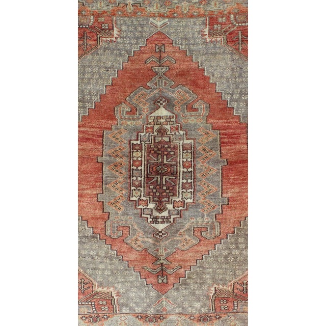 Vintage Turkish Oushak Rug With Geometric-Tribal Motifs in Red-Orange and Gray For Sale - Image 4 of 7