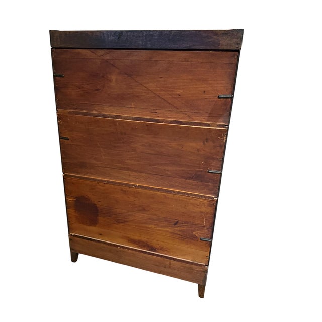 Antique Library Bookcase Lundstrom Chippendale Leaded Glass 3-Tier Sectional Barrister Bookcase - Quarter-Sawn Oak For Sale - Image 12 of 17