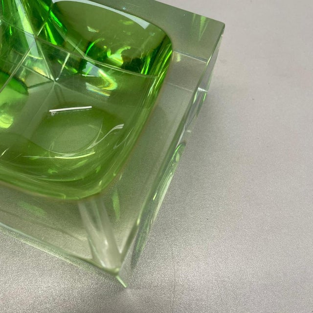 Glass Murano Green Glass Sommerso Ashtray by Flavio Poli, 1970s For Sale - Image 7 of 16