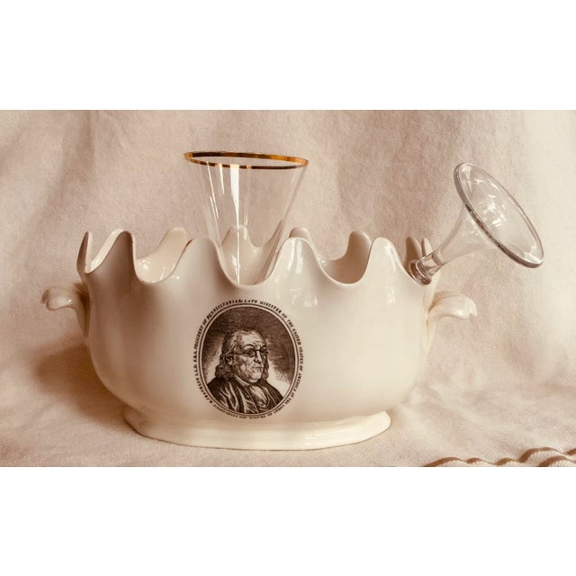 English Wedgwood Porcelain Monteith Bowl - Benjamin Franklin - Bailey Banks & Biddle For Sale - Image 3 of 12