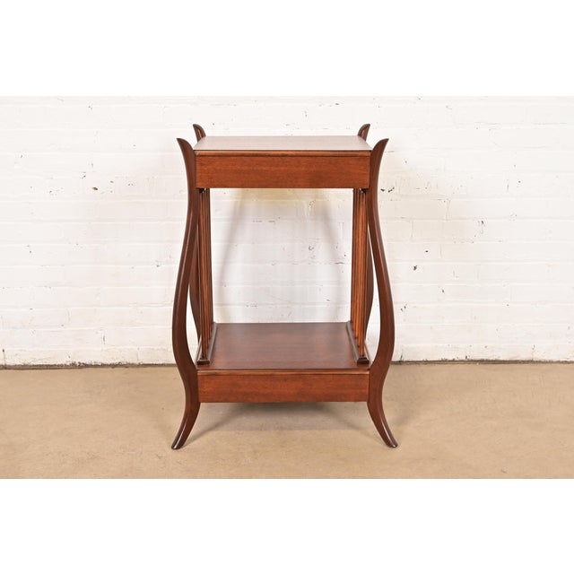 Maslow Freen French Regency Louis XVI Carved Mahogany Nightstand or Occasional Side Table, Newly Refinished For Sale - Image 13 of 15