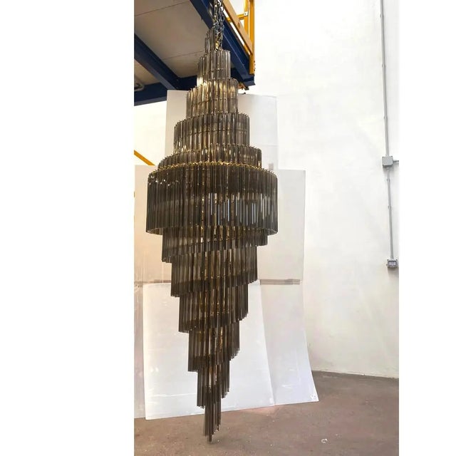 Impressive Huge “Quadriedro” Fumè twister Chandelier. Luxury chandelier with fumè “quadriedro” elements in Venini Style....