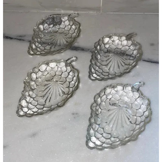 Glass Vintage 1950s Anchor Hocking Bubble Pattern Grape Dishes - Set of 4 For Sale - Image 7 of 7