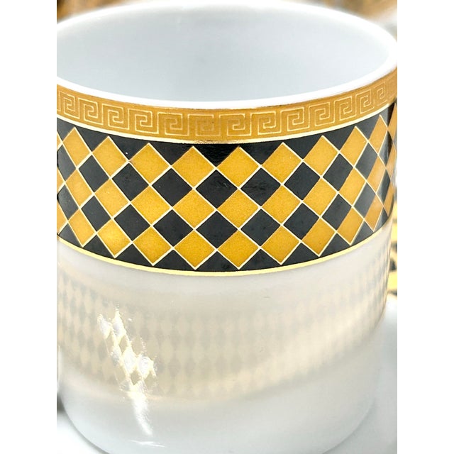 Art Deco Vintage Porcelain Espresso Set With 18k Gold Harlequin Pattern & Greek Key Rim – 6 Cups & Saucers For Sale - Image 3 of 10