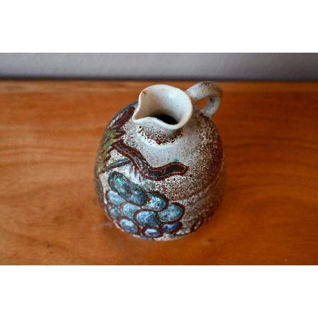 Ceramic Wine Grape Pitcher by the Potters of Accolay, 1960s For Sale - Image 14 of 18