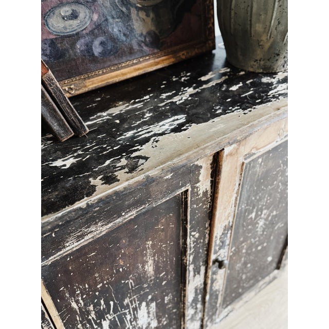 Large Antique English Chippy Painted Black Pine Cupboard For Sale In Denver - Image 6 of 7