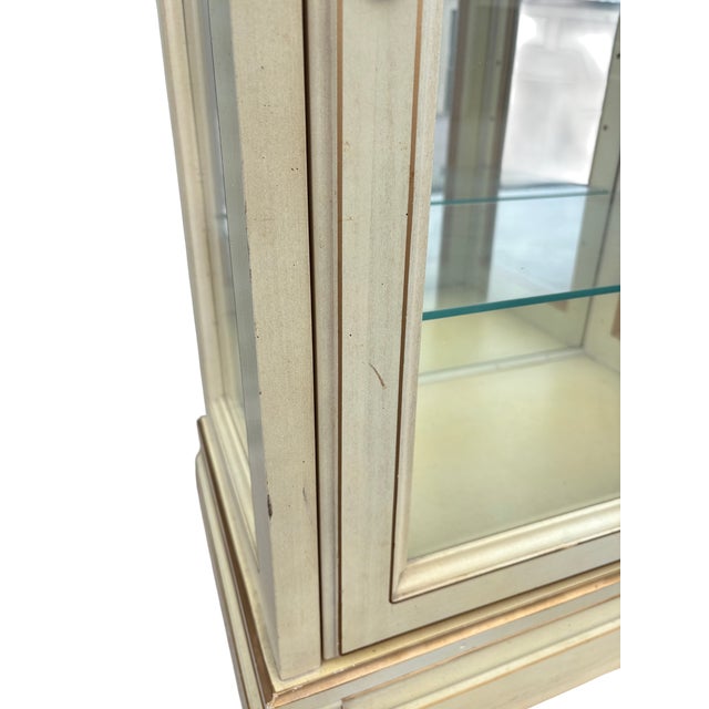 Mid 20th Century Jasper Cabinet Co. Cream China Cabinet For Sale - Image 16 of 17