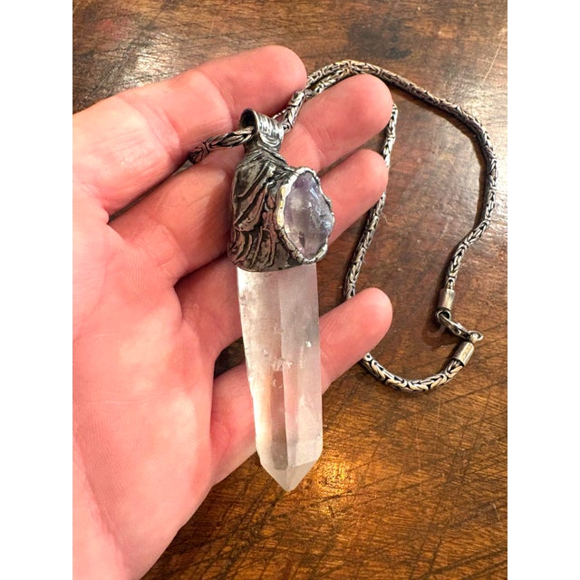 Contemporary Sterling Silver Vintage Quartz and Amethyst Pendant Necklace For Sale - Image 3 of 3