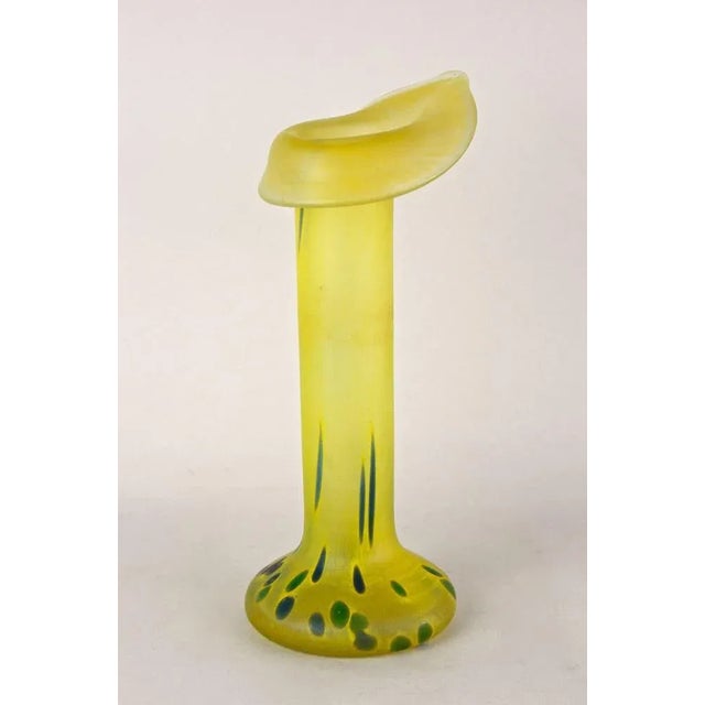 Art Nouveau Yellow Glass Vase, 1910s For Sale - Image 6 of 18