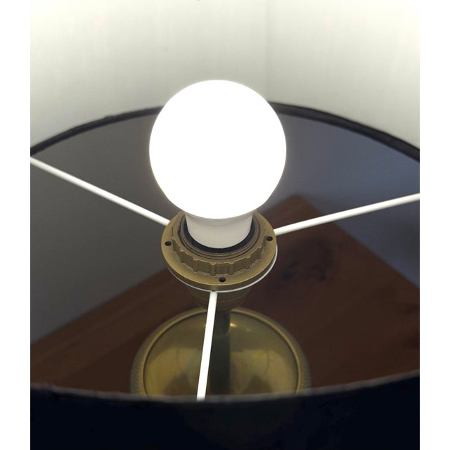 Metal Gilt Bronze Medici Vase Table Lamp from Maison Charles, France, 1960s For Sale - Image 7 of 10