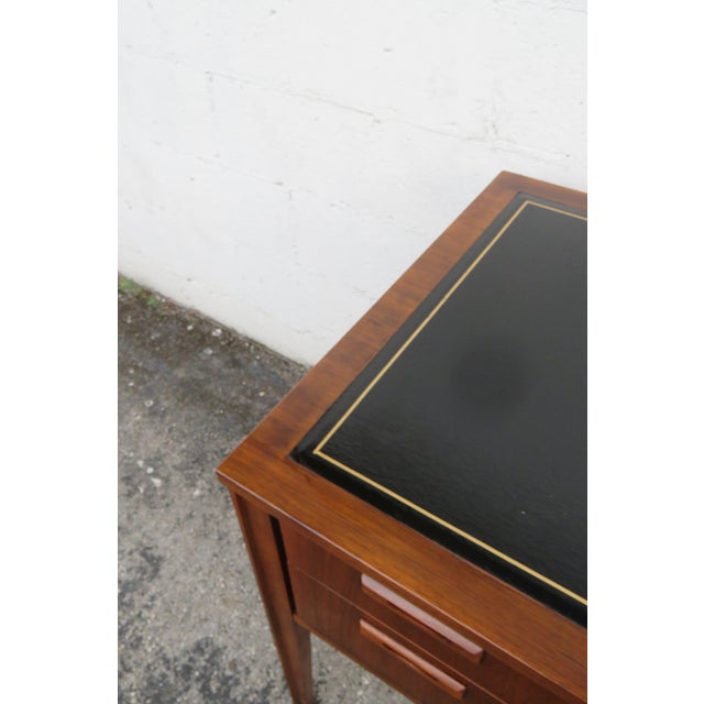 United Mid Century Modern Walnut Leather Top With Desk 6230 For Sale - Image 9 of 16