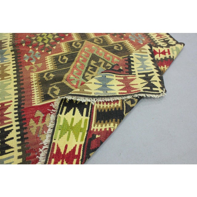 1960s Rustic Style Cappadocia Handmade Anatolian Geometric Wool Turkish Kilim Rug For Sale - Image 9 of 11