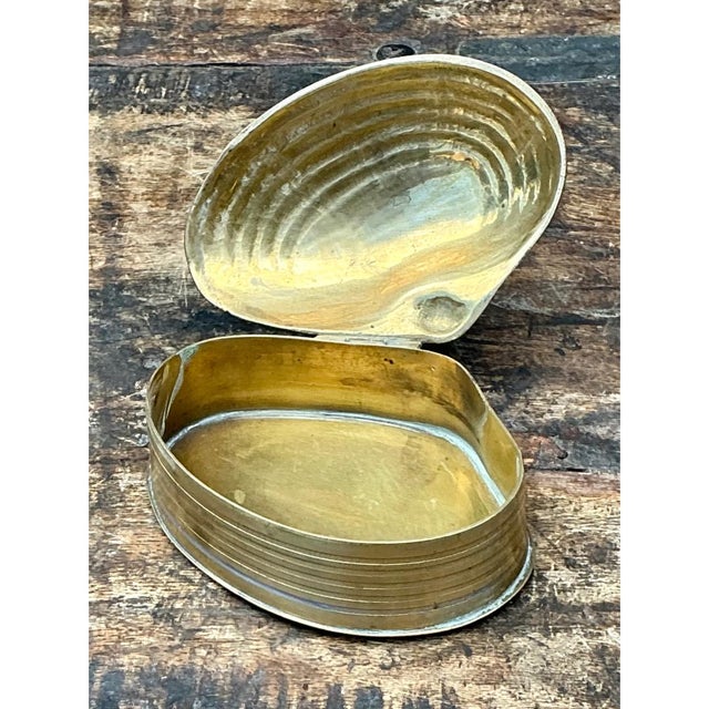 Late 20th Century Vintage Clamshell Brass Trinket Box For Sale - Image 5 of 12