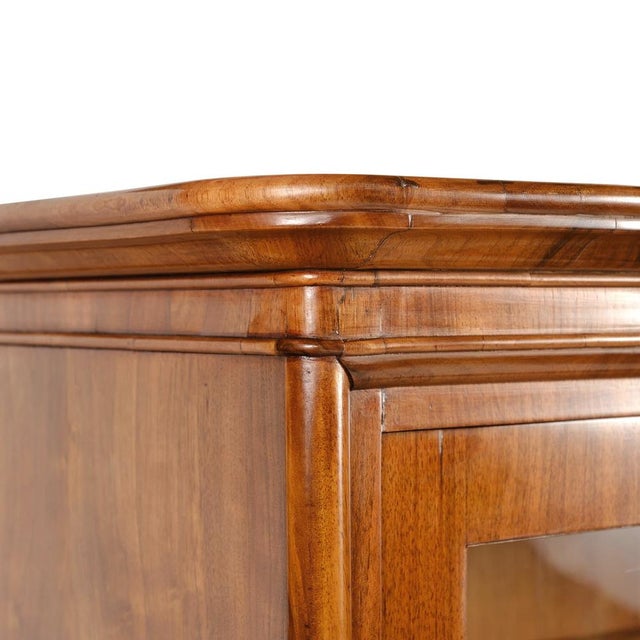 Showcase Biedermeier in Walnut For Sale - Image 4 of 7