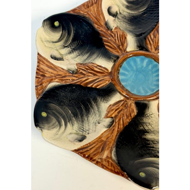 English Majolica Fish Head Oyster Plate in the Style of Mintons or George Jones For Sale - Image 12 of 12