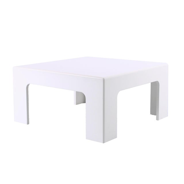 Space Age White Square Coffee Table from Artifort, 1970s For Sale - Image 13 of 13