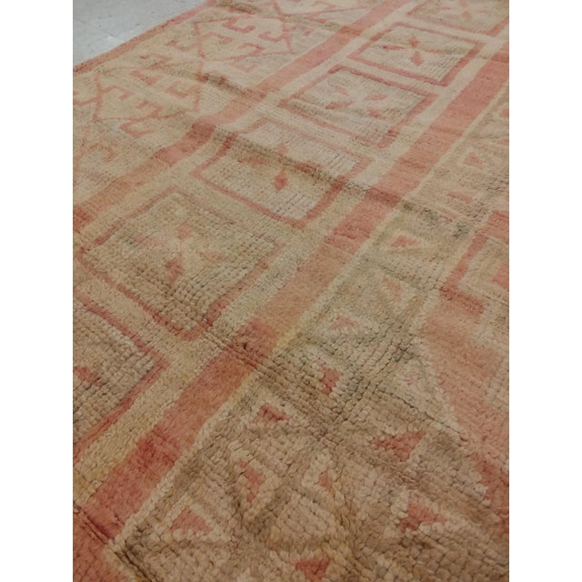 Early 20th Century Antique Oushak Carpet, Handmade Oriental Rug, Pink Rug, Taupe, Cream, Gray For Sale - Image 5 of 10