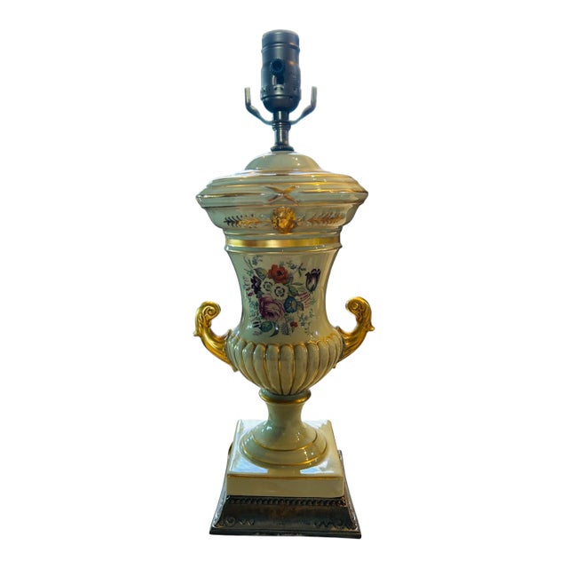 1950s Vintage Porcelain Handpainted Floral and Light Sage Green Caldron Lamp For Sale