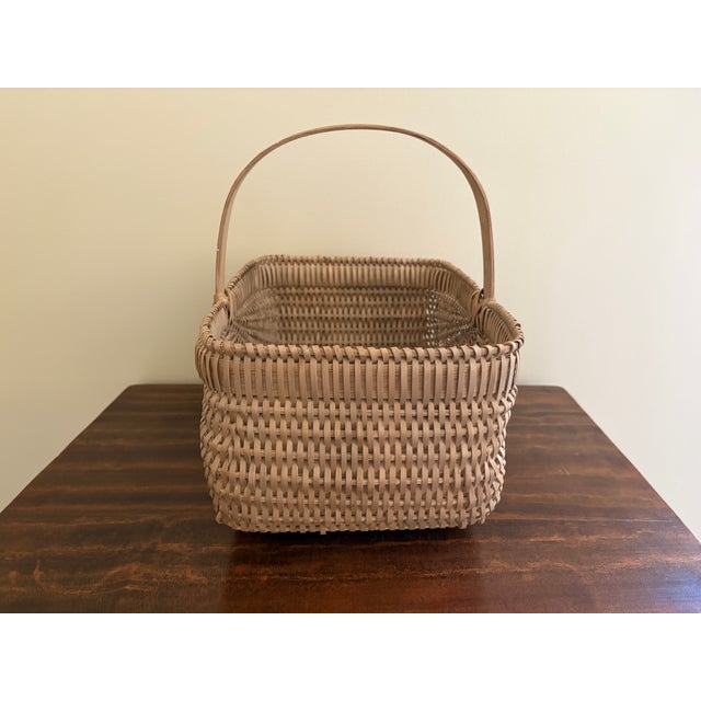 Wood Vintage Nantucket-Style Handwoven Rattan Gathering Basket For Sale - Image 7 of 9