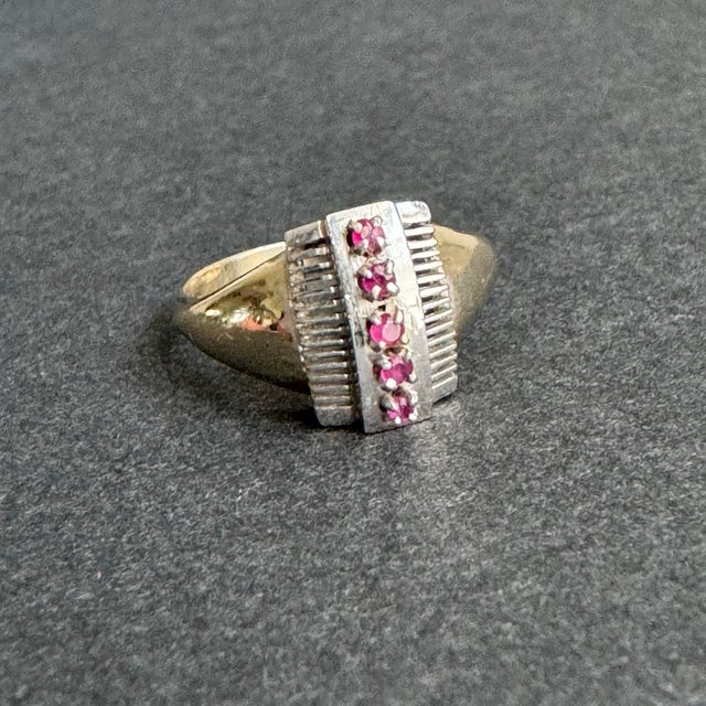 Metal Vintage 14k White Gold Ruby Ring Art Deco MCM Size 5 For Sale - Image 7 of 9