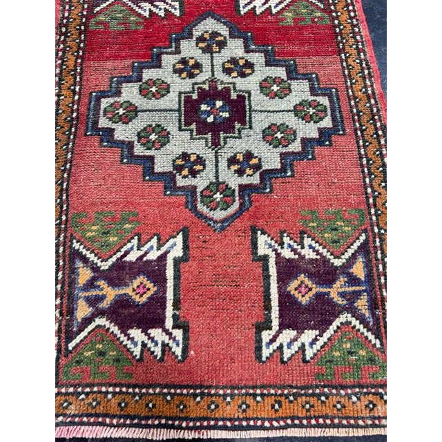 Contemporary Turkish Yastik Rug 1'10" x 2'11" For Sale - Image 3 of 5