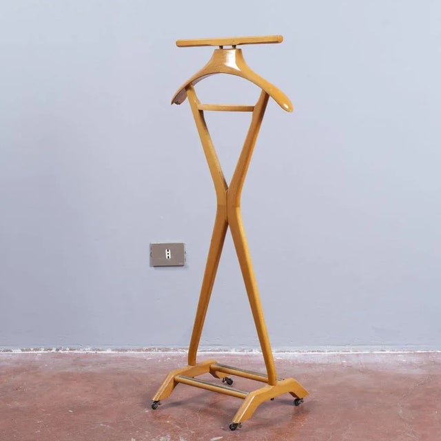 Light Wood Clothes Rack by Reguitti Brothers For Sale - Image 3 of 9