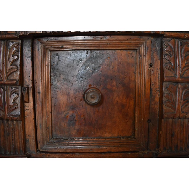 Late 16th to Early 17th-Century Italian Walnut Credenzino Cabinet For Sale - Image 10 of 13