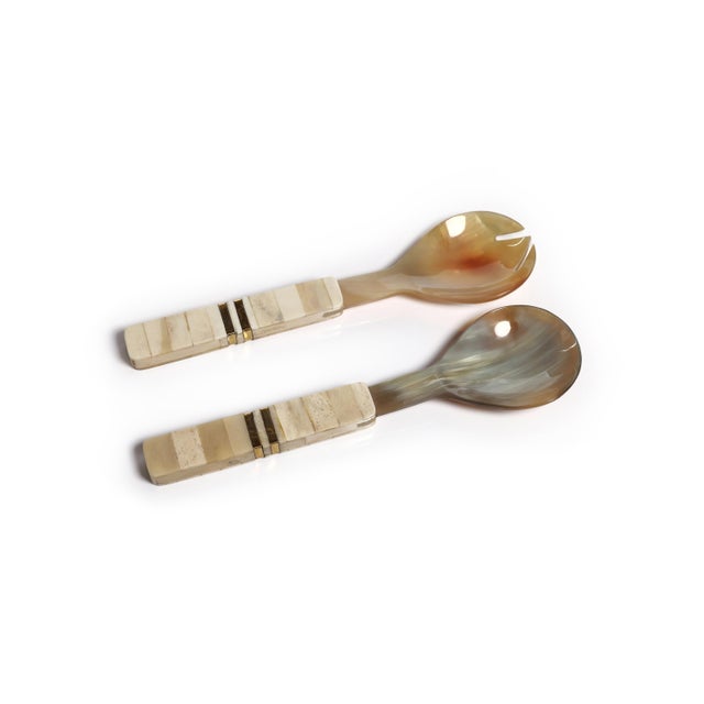 Matteo Matteo Horn Salad Server Set with Bone Handle For Sale - Image 4 of 4
