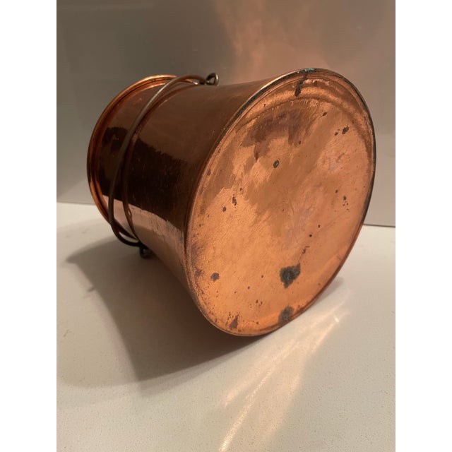 19th Century European Copper 4 Liter Hanging Hearth Pot – Rich Patina For Sale - Image 10 of 12